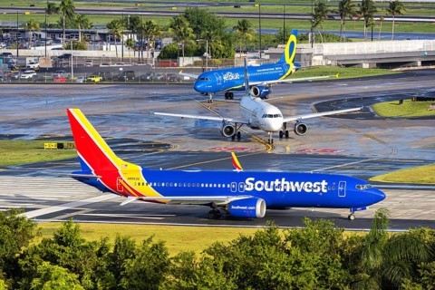 A Boeing 737 MAX 8 aircraft of Southwest Airlines with the registration number N8963Q at San Juan