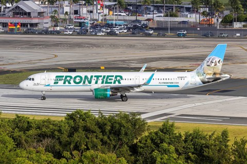 A Frontier Airlines Airbus A321 aircraft with the registration number N708FR at San Juan Airport,