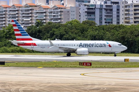 An American Airlines Boeing 737 MAX 8 aircraft with the registration number N302SS at San Juan