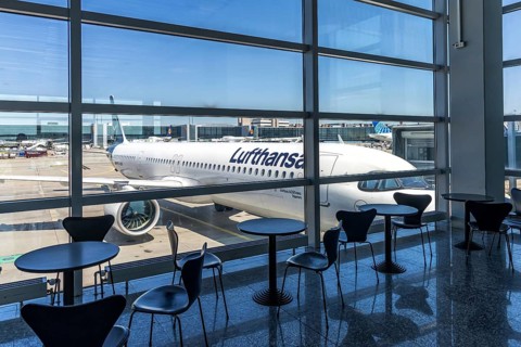 A Lufthansa Airbus A321neo aircraft with the registration number D-AIEM at Frankfurt Airport,