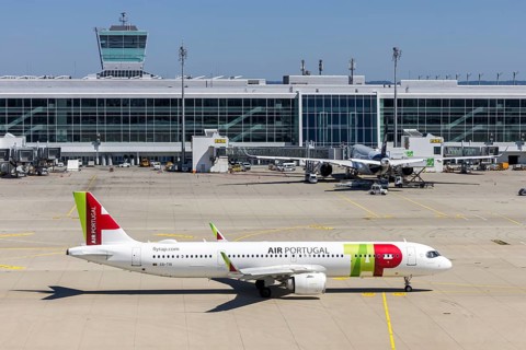 An Airbus A321neo aircraft of TAP Air Portugal with the registration CS-TXI at Munich Airport,