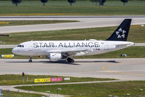 A Lufthansa Airbus A319 aircraft with the registration D-AILS at Munich Airport, Germany
