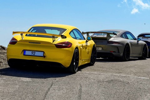 Sports car for public traffic Road-approved road version of racing car with rear wing spoiler with