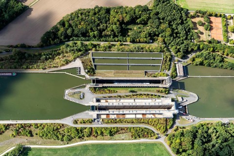 Lock, Uelzen, lock group, double lock, Elbe Lateral Canal, inland waterway, transport, logistics,