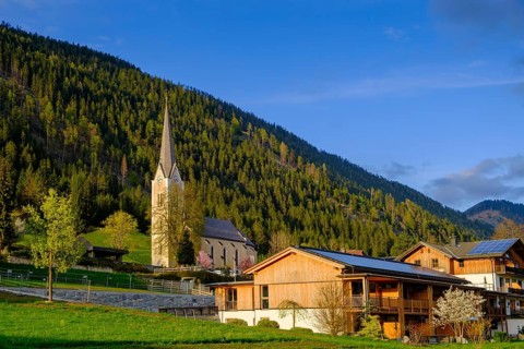 Gatschach, evening mood at the Weißensee, near Techendorf, Carinthia, Austria