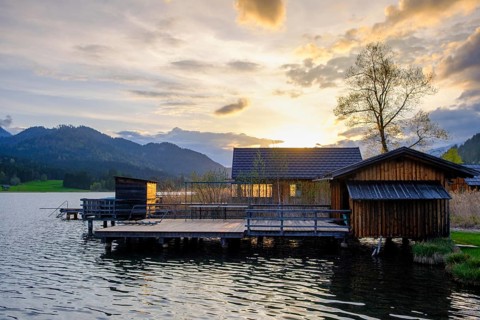 Sunset, evening mood at the Weißensee, near Techendorf, Carinthia, Austria