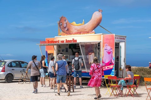 Snack bar, last sausage in front of America, at the Cabo de São Vicente lighthouse, at the Cape