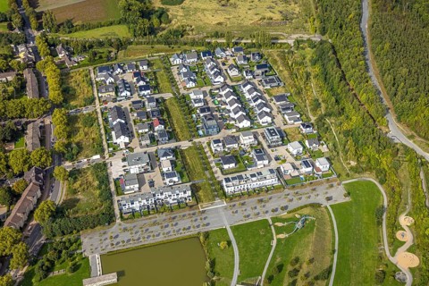 Aerial view, Bergpark Lohberg creative quarter, former colliery site and landscaping, housing