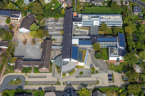 Aerial photo, comprehensive school Hünxe, Hünxe, Ruhr area, North Rhine-Westphalia, Germany,