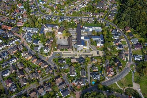 Aerial view, Comprehensive school Hünxe and Karl-Vogels-Schule primary school with solar roof,