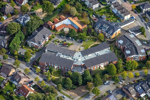 Aerial view, Hewag Seniorenstift GmbH Pflegeheim und evang. Kindergarten Kita, Hünxe, Ruhr area,