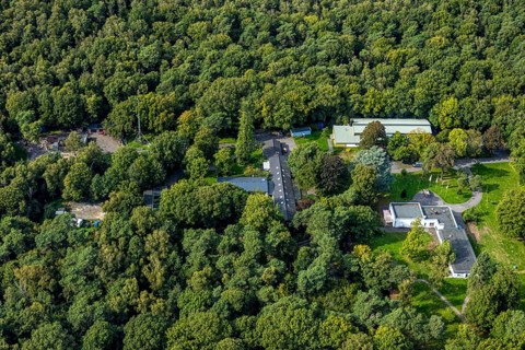 Aerial photo, BRH Bundesverband Rettungshunde e.V. training facility in the Testerberge forest