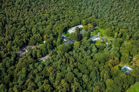 Aerial photo, BRH Bundesverband Rettungshunde e.V. training facility in the Testerberge forest