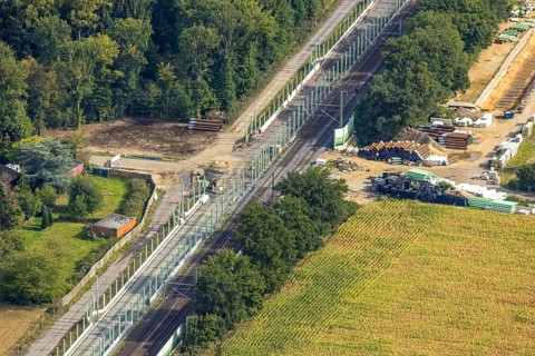 Aerial view, Schwanenstraße level crossing, expansion of the Betuweroute and Betuwe line railway