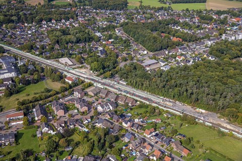 Aerial view, Voerde main station, construction site Steinstraße bridge, construction site