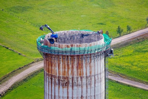 Aerial view, construction site with dismantling work on a tower of the Voerde power plant, Möllen,