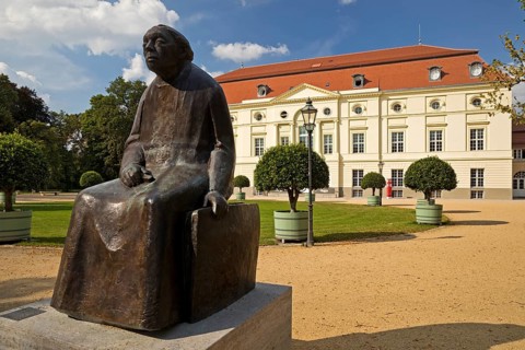 Käthe Kollwitz monument by Gustav Seitz in front of the Käthe Kollwitz Museum Berlin, theatre