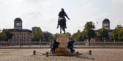 Equestrian statue of the Great Elector in the cour d'honneur of Charlottenburg Palace and the domes