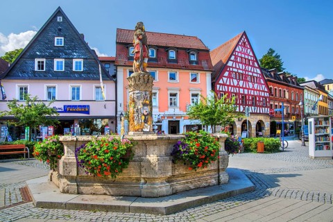 Zinsfelder fountain on the Holzmarkt in the old town centre, beer town Kulmbach, Maintal, Upper