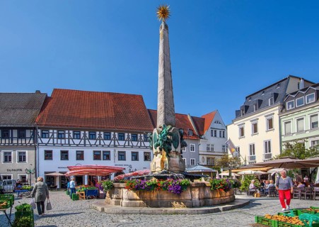Luitpold Fountain on the market square in the old town centre, beer town Kulmbach, Main Valley,