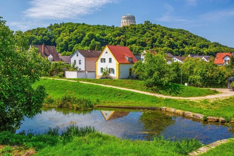 Liberation Hall above the town, Kelheim, Danube Valley, Lower Bavaria, Bavaria, Germany