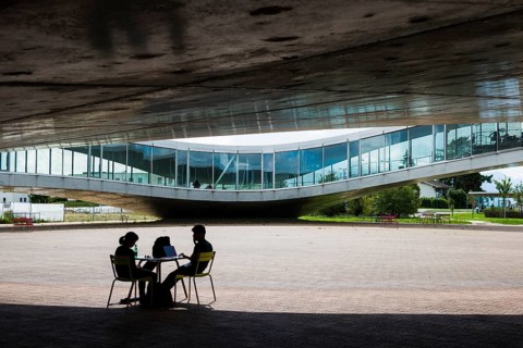 Rolex Learning Centre, SANAA architects, École polytechnique fédérale de Lausanne, EPFL, Lausanne,