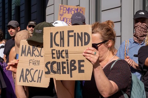 Germany, Berlin, 20/09/2025, protests against the March for Life demanding the abolition of