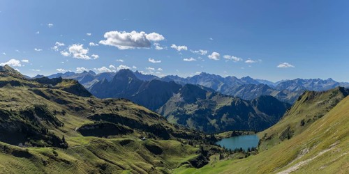 Mountain panorama from Zeigersattel to Seealpsee, on the left Höfats 2259m, in the centre the