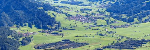 Panorama from Mittagberg, 1451m, into the Upper Illertal with the municipality of Rettenberg,