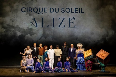 Group photo with the artists and Thomas Steinberg (presenter), Raphäl Navarro and Valentine Losseau