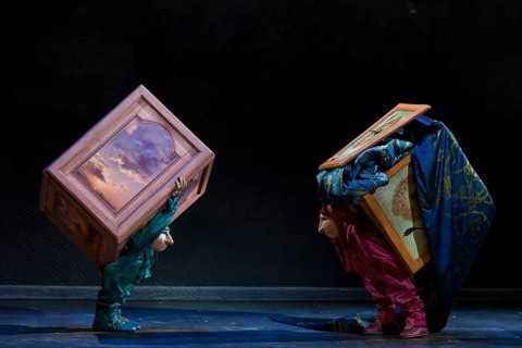 Two artists dressed up at the press screening of Alizé, a joint production by Cirque du Soleil and
