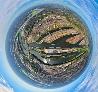 Aerial view, Duisburg-Ruhrort harbour with oil island, coal island and scrap island, A59 motorway,