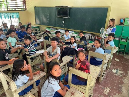 School, primary school, school children, classroom, education, Sipaway Island, Negros Occidental,