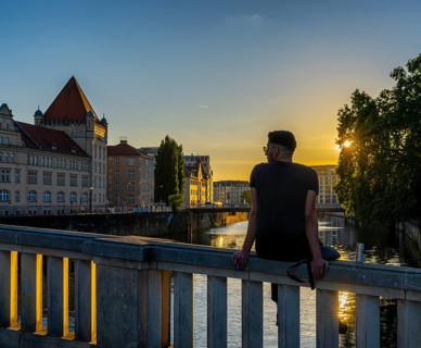 Evening sun at the Bodemuseum, Monbijou Bridge, Museum Island, Berlin, Germany