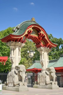 Elefantentor, entrance Zoologischer Garten, Budapester Straße, Tiergarten, Mitte, Berlin, Germany
