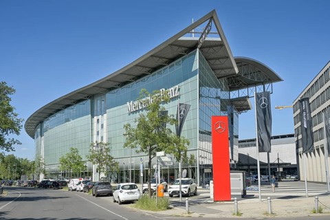 Mercedes-Benz branch, Salzufer, Charlottenburg, Charlottenburg-Wilmersdorf, Berlin, Germany