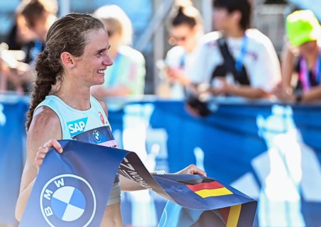 Fabienne Koenigstein best German runner with a time of 02:22:17 hours at the Berlin Marathon 2025