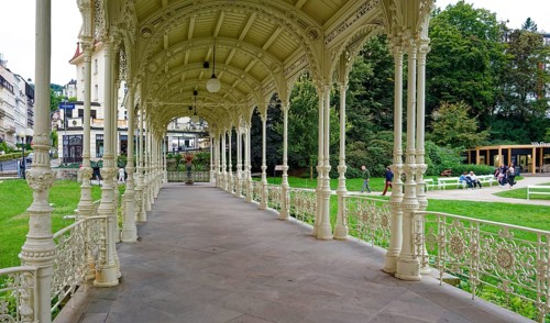Park Colonnade, spa, healing spring, health, mineral, mineral water, illness, Karlovy Vary, Karlovy