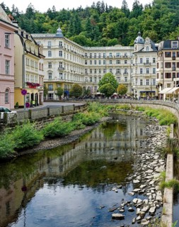 Karlovy Vary Municipal Theatre in the New Rococo style, old town, spa, healing spring, health,
