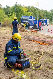 Rescue and recovery of people after a drone attack on residential buildings in a civil defence