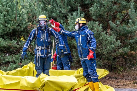 Rescue and recovery of people in an area that may be affected by hazardous substances, use of