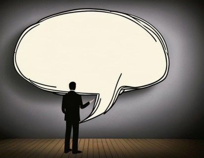 Outlined blank speech bubble. Perfect for creative projects focusing on communication, dialogue, or