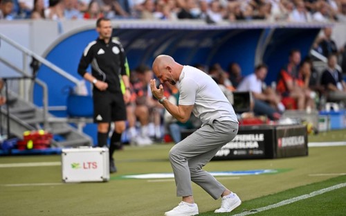 Coach Christian Ilzer TSG 1899 Hoffenheim desperate disappointment disappointed after missed goal