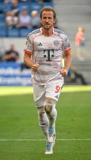 Goal celebration Harry Kane FC Bayern Munich FCB (09) Gesture Gesture Football Bundesliga, PreZero