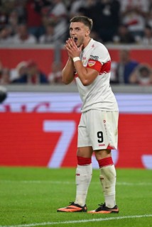 Ermedin Demirovic VfB Stuttgart (09) disappointed Gesture Gesture Football Bundesliga, MHPArena,