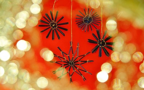 Christmas decoration, Christmas tree baubles, home-made straw stars, Germany