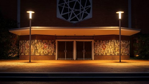 Night shot of the main entrance to the parish church of St Peter and Paul, Neustadt am Rübenberge,