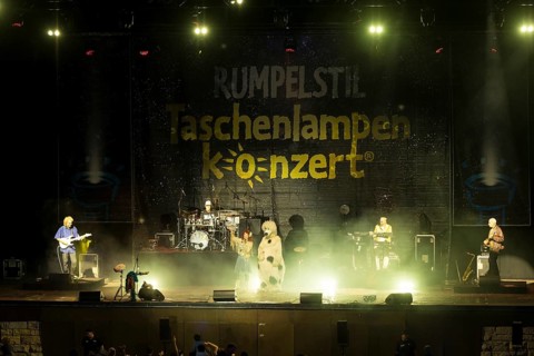 The band Rumpelstil consisting of Jörn Brumme (boss / voc, fl, git), Peter Schenderlein (director /