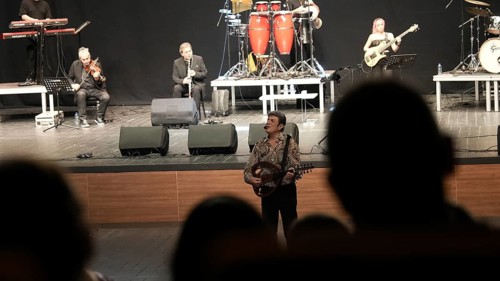 Turkish singer Coskun Sabah performs on stage at Gaziantep University as part of the Türkiye Kültür