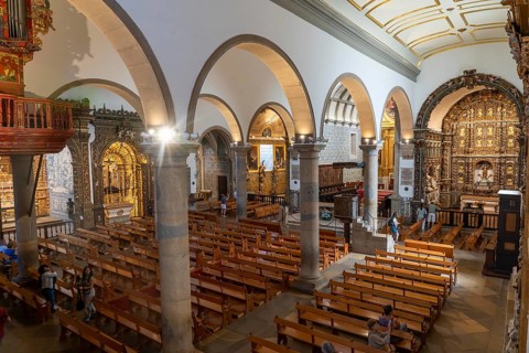 Faro, the cathedral of Faro, nave, interior, altars, Algarve, Portugal
